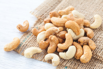 Cashew nuts , The World 's Healthiest Foods