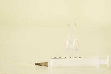 The image of a syrenge