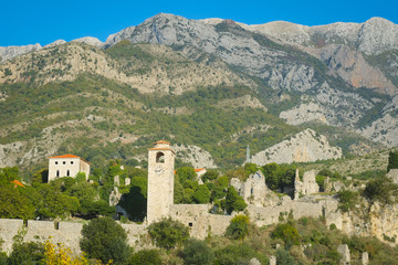 Fototapeta na wymiar fortress of old Bar, Montenegro