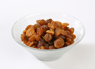 Bowl of raisins