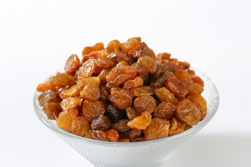 Bowl of raisins