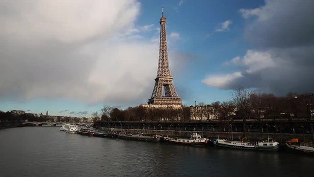 Vidéo, Paris La Tour Eiffel