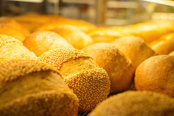 close up of bread on tray