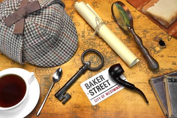 Sherlock Holmes Deerstalker Cap And Other Objects On Old Map