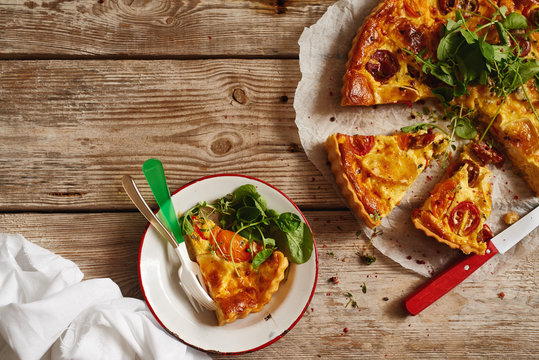 Homemade Traditional Pizza