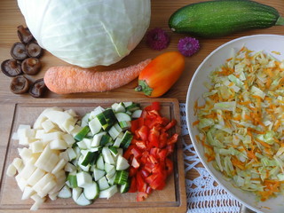 zucchini cabbage stew