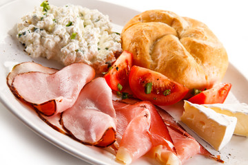 Breakfast - bacon, cottage cheese and vegetables 