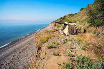 Obraz premium Tent camping is by the sea .