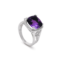 Cushion Cut Amethyst Ring in Silver