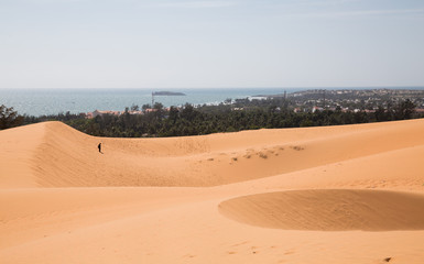 Rote Sanddünen von Mui Ne in Vietnam