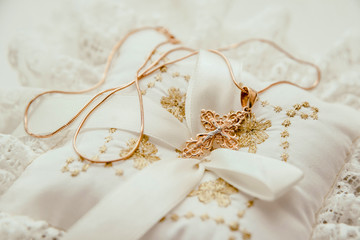 Wedding accessories
