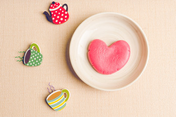 Fototapeta premium Single heart shape on the dish