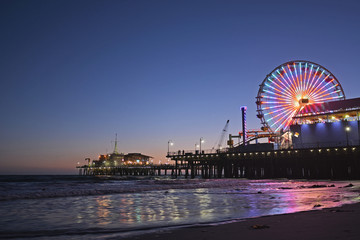 Santa Monica Pier at Night - obrazy, fototapety, plakaty
