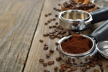 Holder with ground coffee