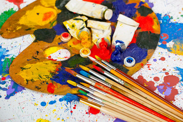 Fototapeta premium Brushes, paints, pencils for drawing