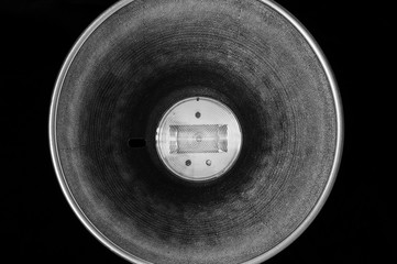 Obraz premium Silver reflector and flash lamp