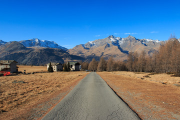 paesaggio a Motta Alta, nei pressi del lago Azzurro - Medesimo
