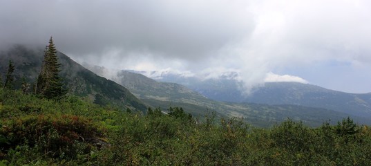 Золотая Долина Кузнецкого Алатау. Идёт непогода