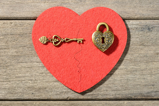 Bronze Heart Shape Lock And Key