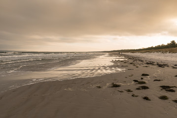 Strand im Sonnenuntergang
