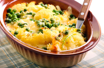 Cauliflower and peas gratin