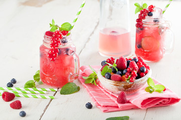 Beeren Limonade 