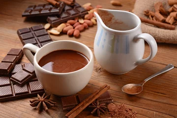 Abwaschbare Fototapete Schokolade exquisite heiße Schokolade in der Tasse