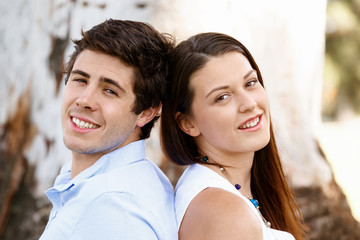 Fototapeta premium Young couple in the park