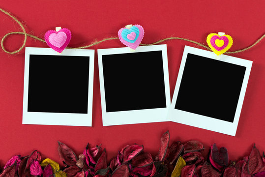 Instant photo frames for Valentine's theme