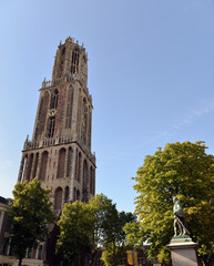 Historyczna wieża "Dom Tower" w Utrechcie  - Holandia © jaworex