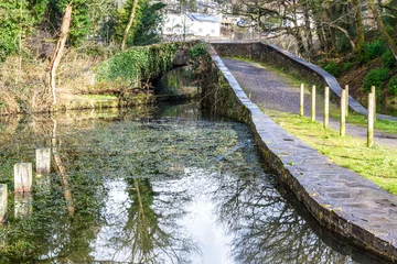 Papier Peint photo Lavable Canal Neath Canal with Skew Bridge, Neath Canal, Aberdulais