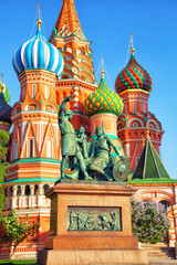 Fototapeta na wymiar Statue of Kuzma Minin and Dmitry Pozharsky with Saint Basil's Cathedral on the background