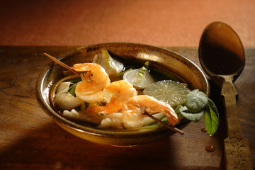 Fischsuppe mit Garnelen | fishsoup with shrimps.