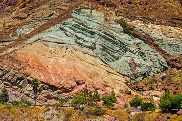 Straße durch den Canyon