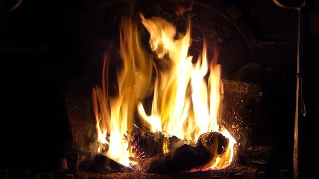 feu de chemin&eacute;e