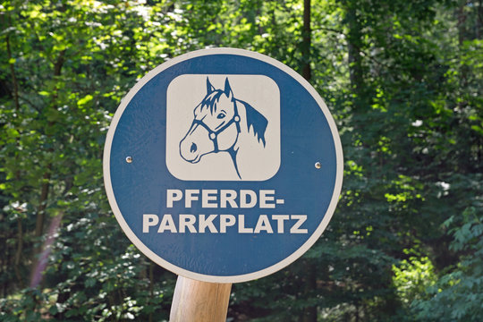 Schild Pferdeparkplatz