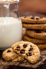  Chocolate Chip Cookie with milk - for breakfast