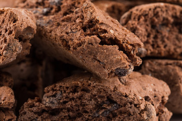 Cantucci with chocolate pieces