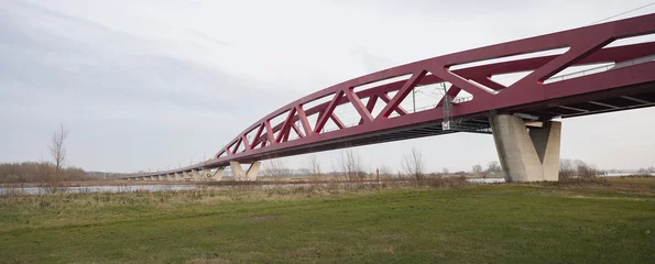 Tapeten Hanzeboog brug over de IJssel te Zwolle © EZeemering