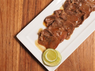 cooked horse steak sashimi