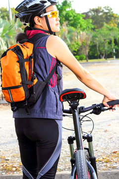 Asian girl with mountian bike