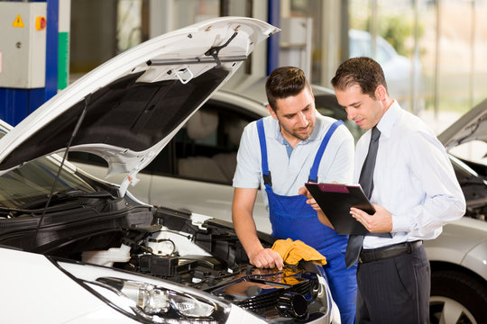 Auto mechanic and manager