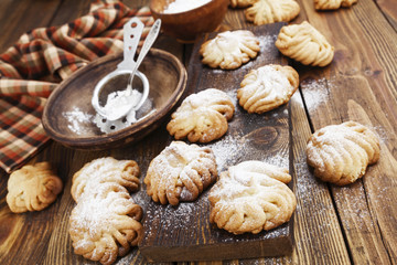Cookies with powdered sugar