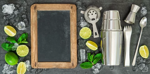 Tuinposter Drink making tools ingredients Lime mint chalkboard © LiliGraphie