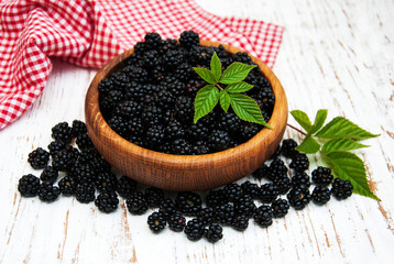 Fototapeta na wymiar Bowl with Blackberries