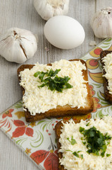 Sandwiches with eggs and cheese