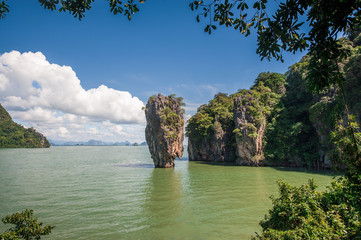 Fototapeta na wymiar View from Khao Phing Kan (James bond island) of Ko Tapu