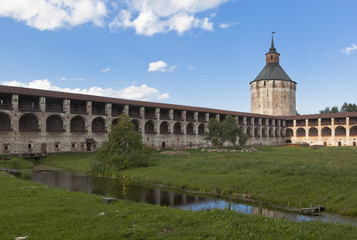 Галереи крепостных стен и Ферапонтовская (Московская)...
