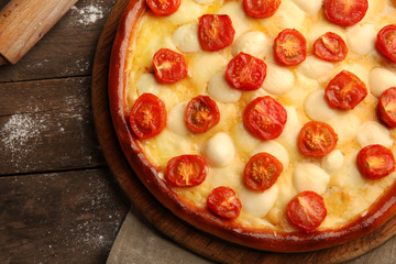 Pizza Margherita, close-up