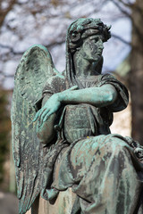 Grabmal auf dem Alten S&uuml;dfriedhof | M&uuml;nchen 